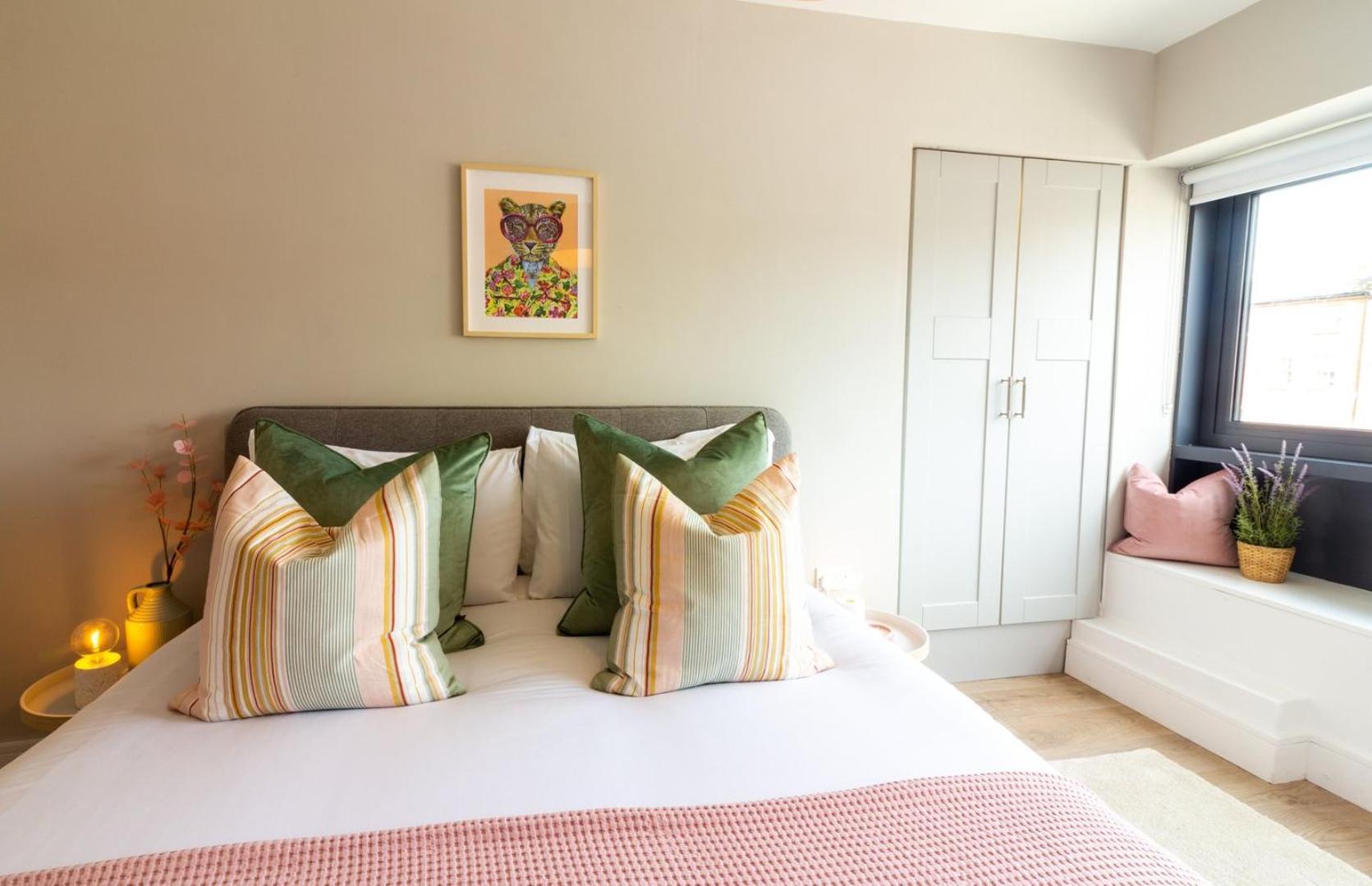 Guestready - Encantando O Apartamento 2Br No Newmarket Hall Dublin Dış mekan fotoğraf